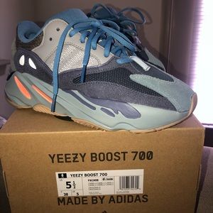 Adidas Yeezy Boost 700 “Carbon Blue”